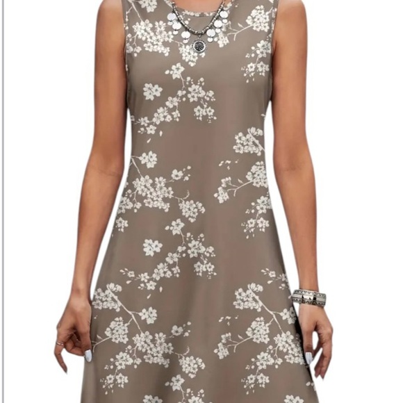Floral Sleeveless Dress - Mocha Brown and White - Picture 2 of 3